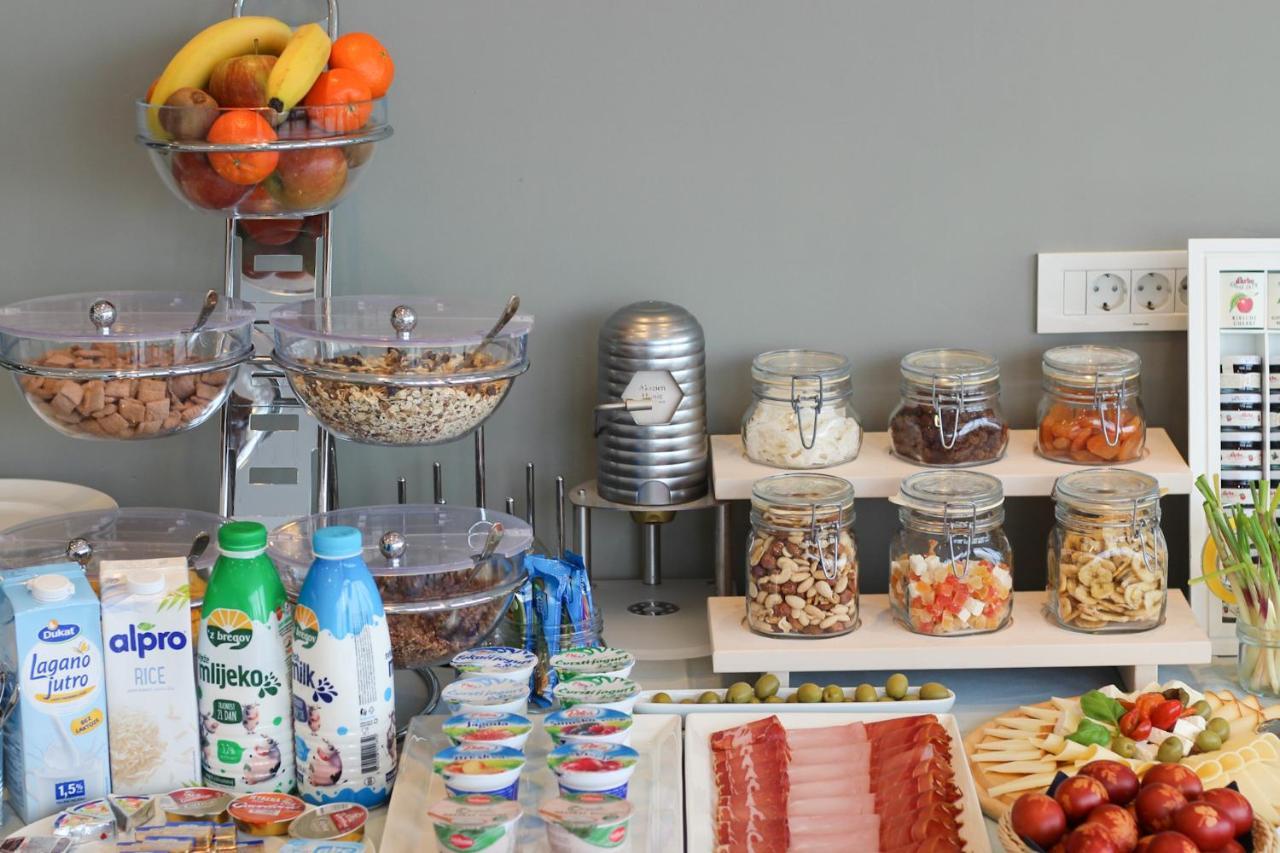 Pansion Leggero Bed & Breakfast Кърк Екстериор снимка