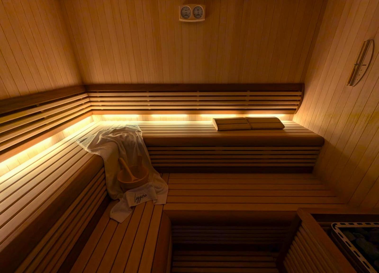 Pansion Leggero Bed & Breakfast Кърк Екстериор снимка